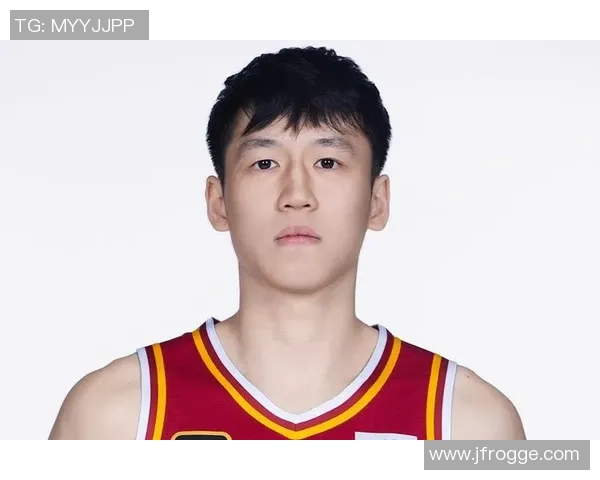 山西后卫陈彭宇迪短暂出场6分46秒即遭5犯罚下引发热议